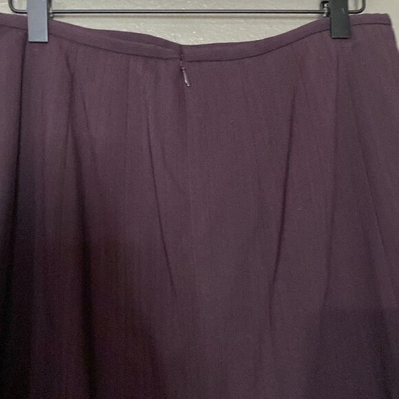Apostrophe Stretch Tonal Stripe Pleated Hem Skirt Eggplant purple nWT - Picture 9 of 10